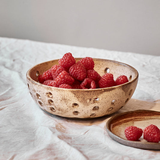 Berry strainer